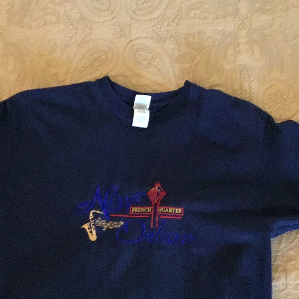 NEW ORLEANS T-SHIRT - Picture 3 of 5
